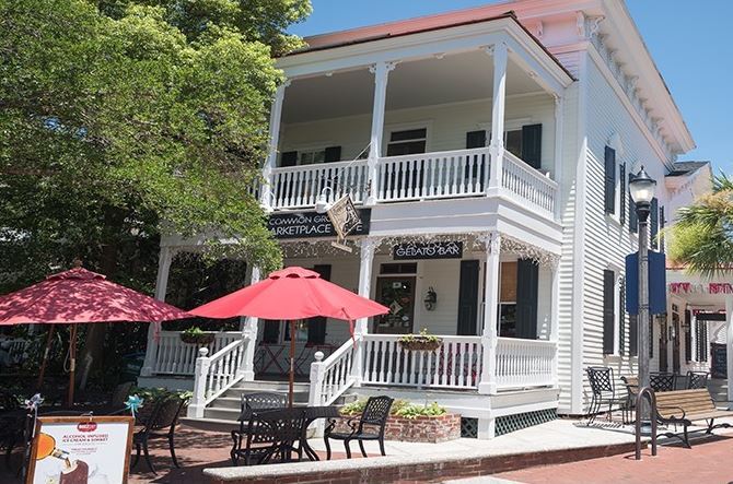 common-ground-outside