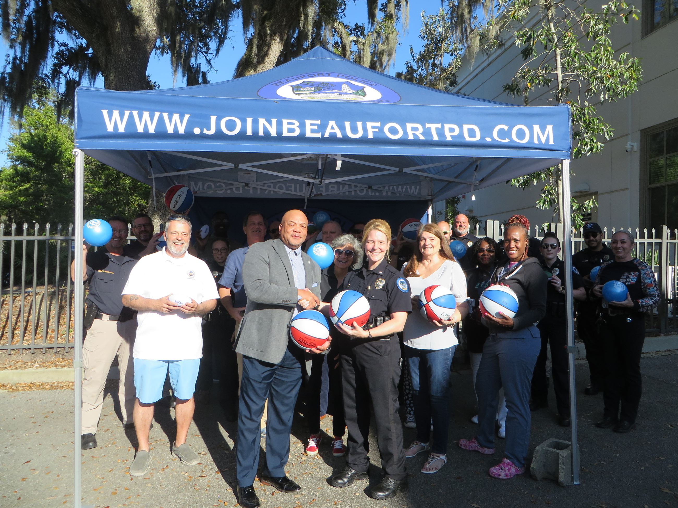 James Williams_Stephenie Price shake hands